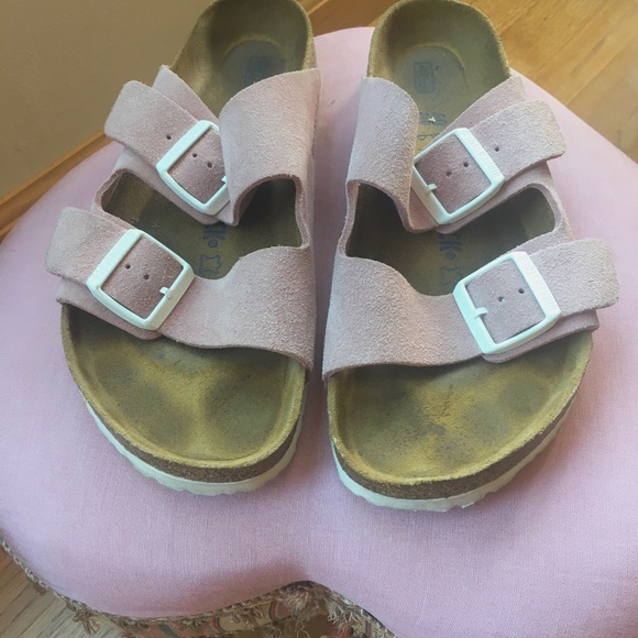 Pink suede Birkenstock’s - Picture 2 of 4